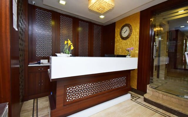 OYO 38844 Hotel Orchid Plaza