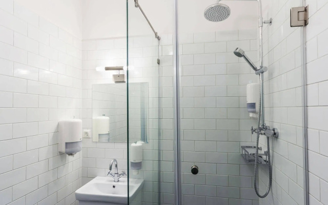 ICON Hostel