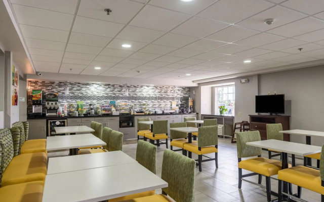 Quality Inn Grove City - Columbus South