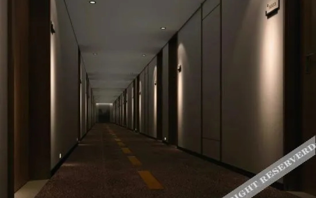 Yayu Time Hotel (Changshou South High Speed Railway Station)