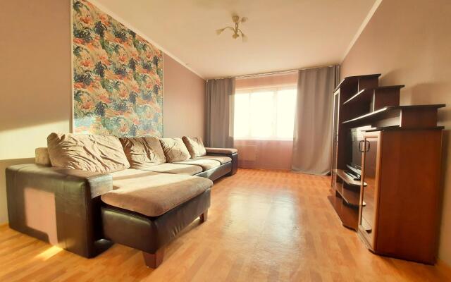 Апартаменты на улице 9 Мая 63