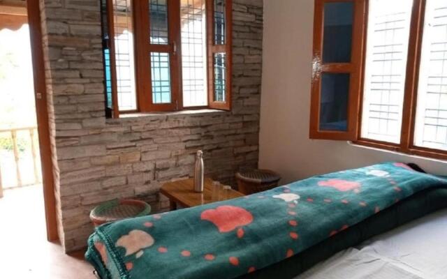 Himalayan Hills Village Retreat By Stayapart, Ukhimath