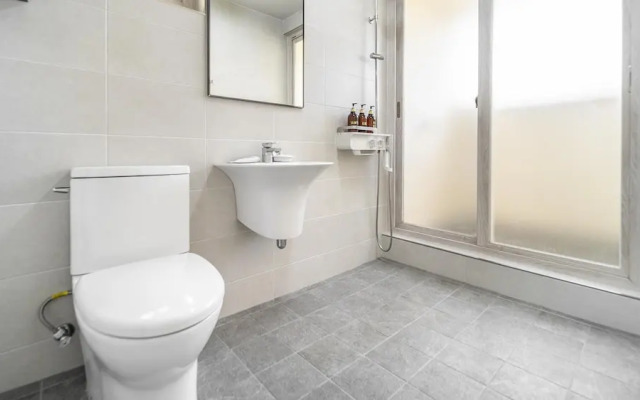 Jeju Timberhouse Pension