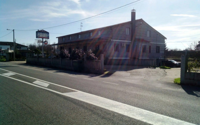 Hostal Sequeiros