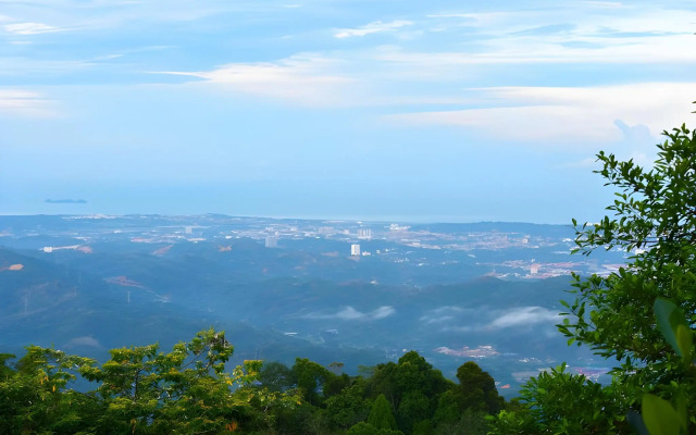 Tang Dynasty Bay Hotel Sepanggar