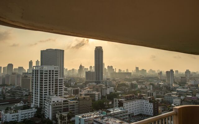 Pantip Suites Sathorn