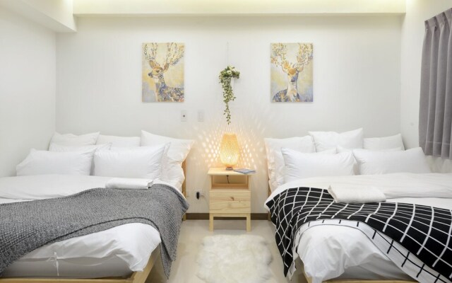 Ximending Florid House