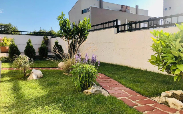 Apartments Elvira
