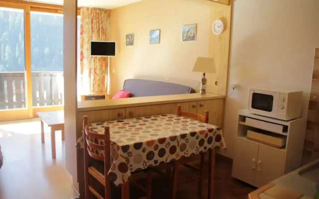 Soli Sis5 Center & View 4 Pers