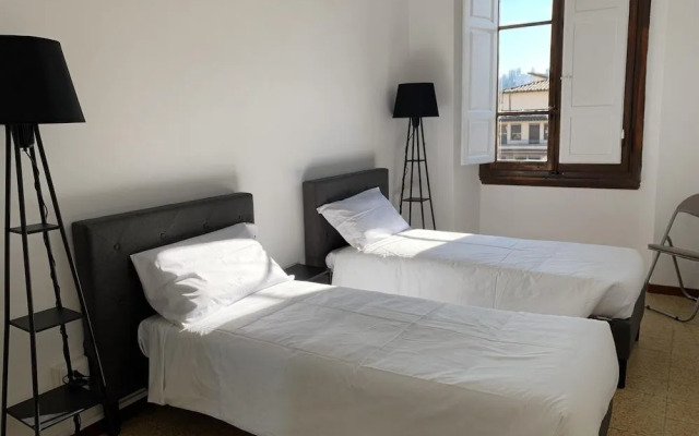 Porta Rossa Apartment