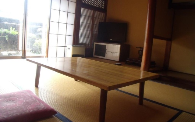 Ryokan Asahikan Hotel – Guest Rooms – Yasugi