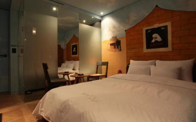 Hotel Pop 2