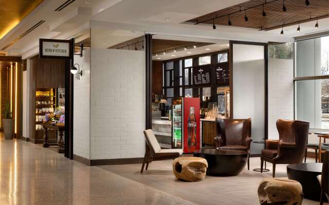 Hilton Atlanta Airport