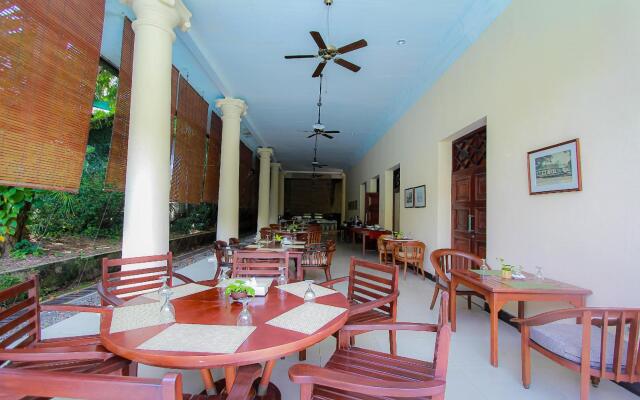 Billiton Hotel & Klub