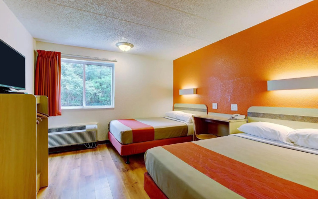 Motel 6 York, PA - North