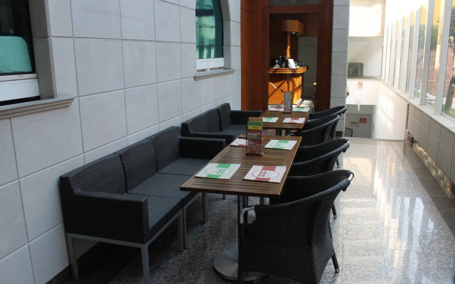 Hotel MX congreso - In Mexico City (Venustiano Carranza)