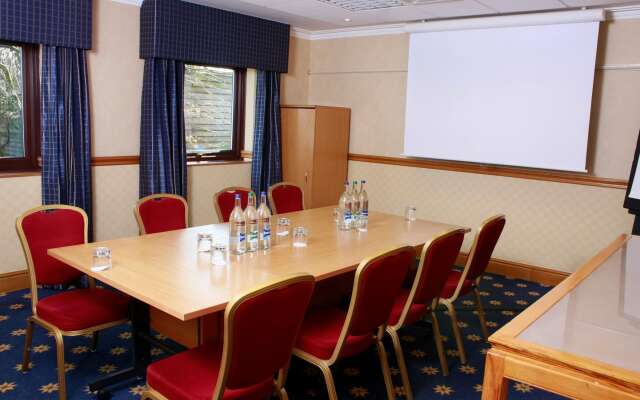 Delta Hotels by Marriott Warwick