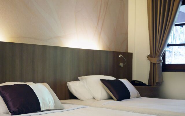 Issara Boutique Winery Hotel