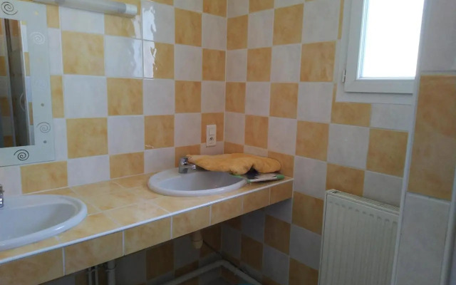 logis SAINT AUSTREMOINE