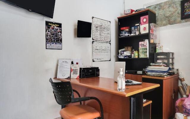 Spot On 91754 Wisma Tiqita Syariah