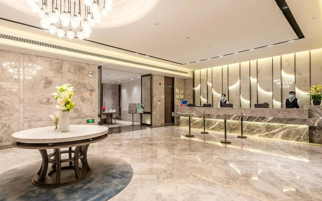 Zhuhai Overseas Chinese Hotel