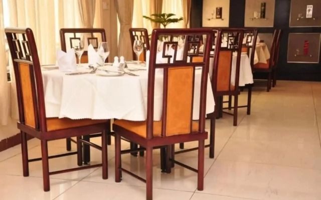 Golden Tulip Owu Crown Ibadan