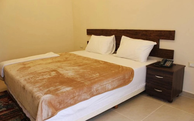 Austria Luxury Apartments, Faraya