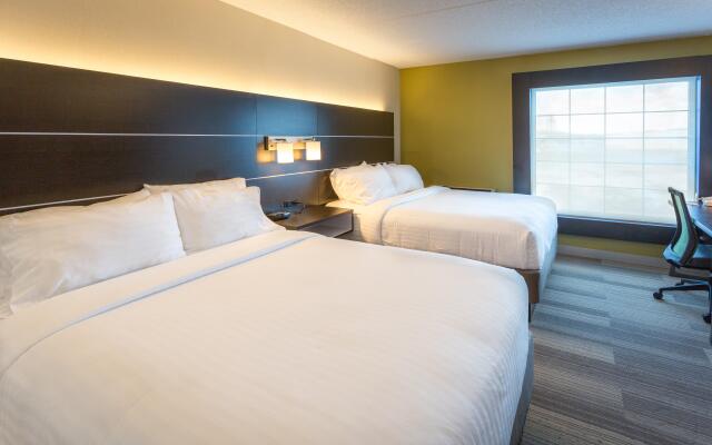 Holiday Inn Express And Suites Reading, an IHG Hotel