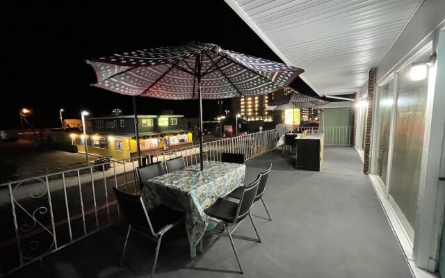 Searay Motel