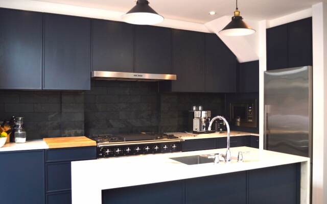 Architecturally Designed Garden Flat