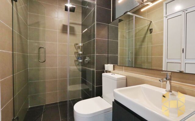 D Pristine Family Suites By Holi