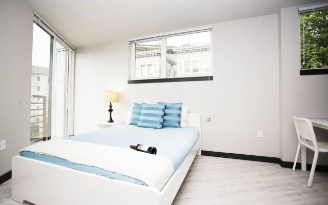 Lower Queen Anne Condos by Barsala