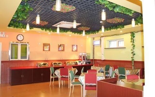 Home Inn Hotel