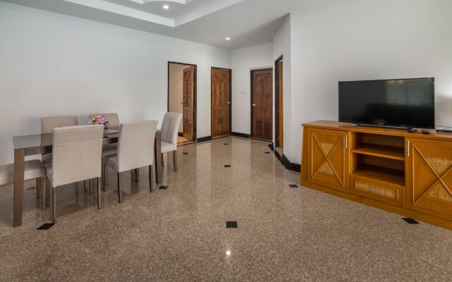 Nowhere Villa Demeter