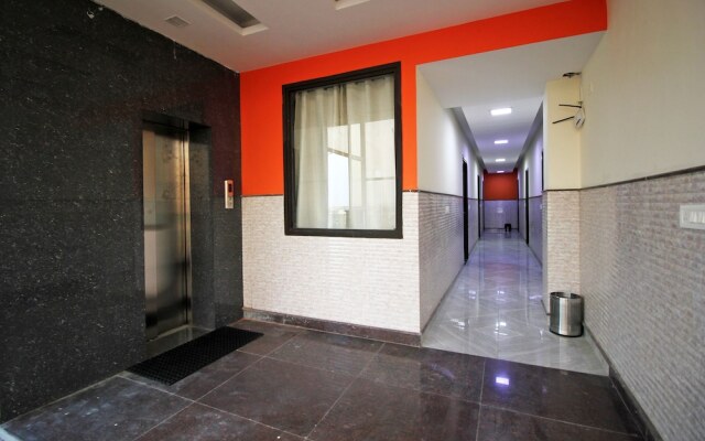 OYO 9074 Mascot TREO