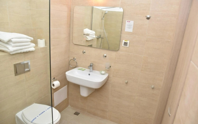 Q Hotel Neptun