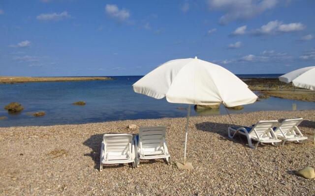 Marsalforn Sea View Beachfront Studio Apartment