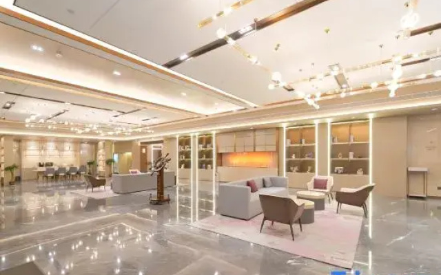 LAVANDE HOTELS(Daqing East Railway  Station And Passenger Terminal Branch)