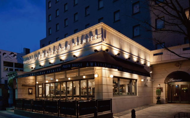 Plaza Hotel Premier