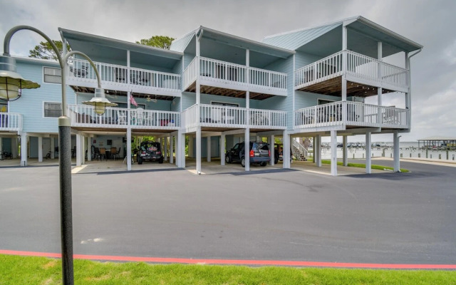 Bay-view Orange Beach Condo: 3 Mi to The Wharf