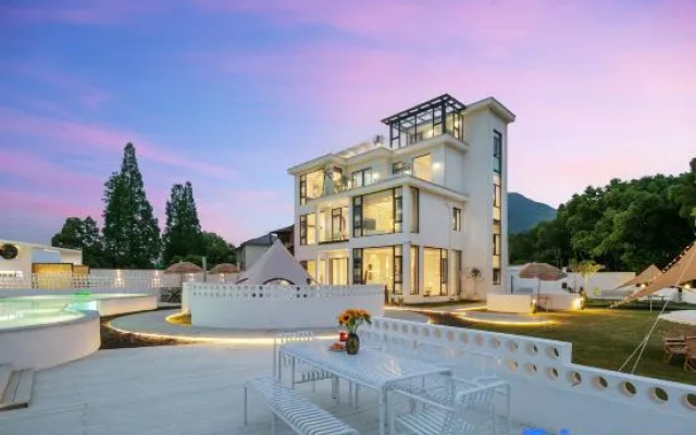 Yindu·Moganshan Designer Private Hot Spring Boutique Inn