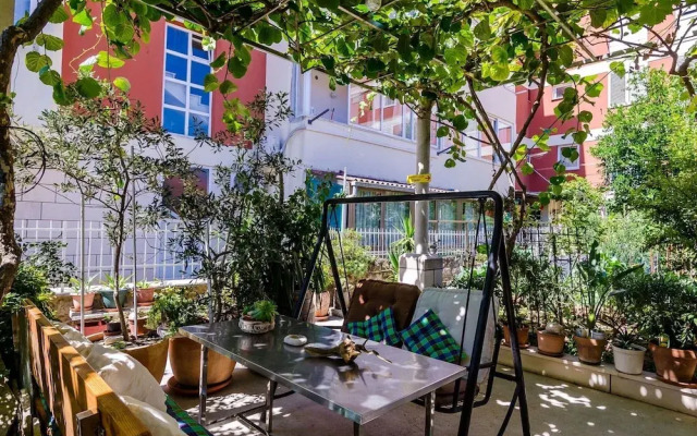 Apartments and Room Frane - Studio With Terrace