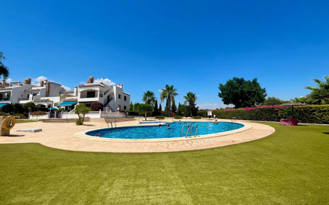 Casa Beth Villamartin 2 Bedroom/ 2 Bathroom with Pool