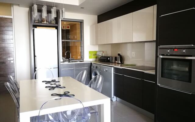 Island Letting-Crystal towers