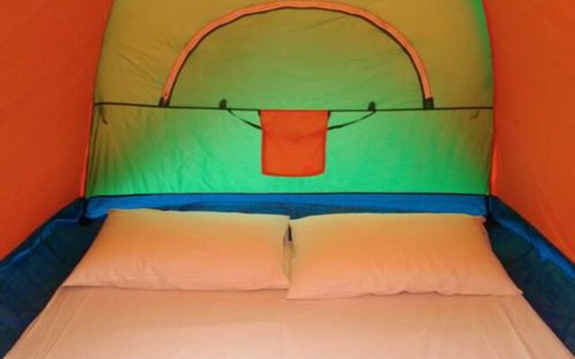 Sawasdee Lagoon Camping & Restaurant