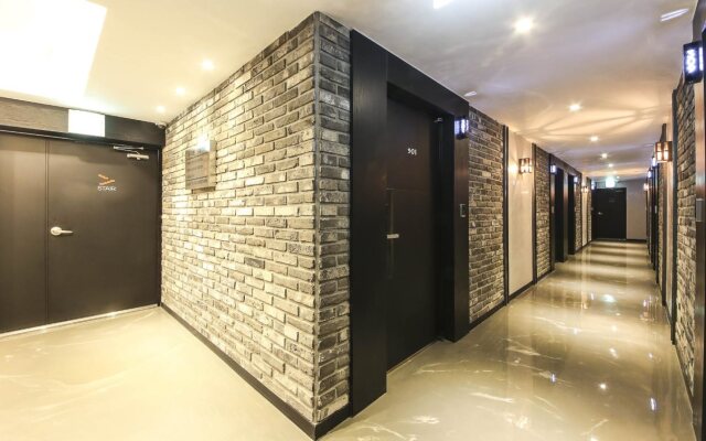 Idea Hotel