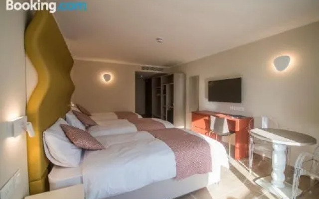 Seaview Hotel