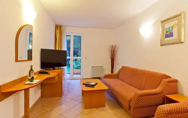 Villa Lovorka - Hotel Resort Drazica