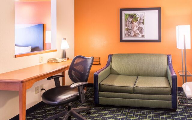 Fairfield Inn & Suites Fargo