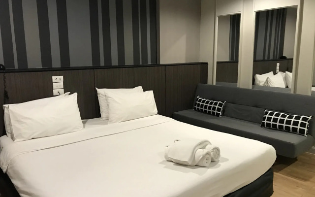 Paragon Inn